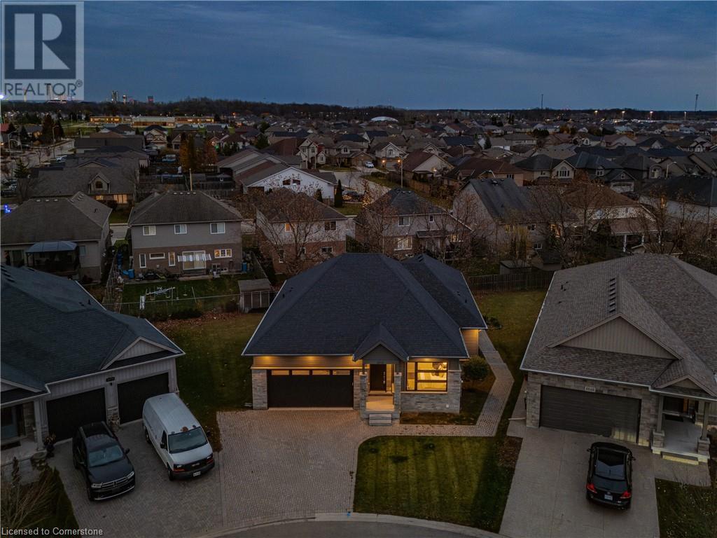 8838 Black Forest Crescent, Niagara Falls, Ontario  L2H 2Y6 - Photo 37 - 40687400