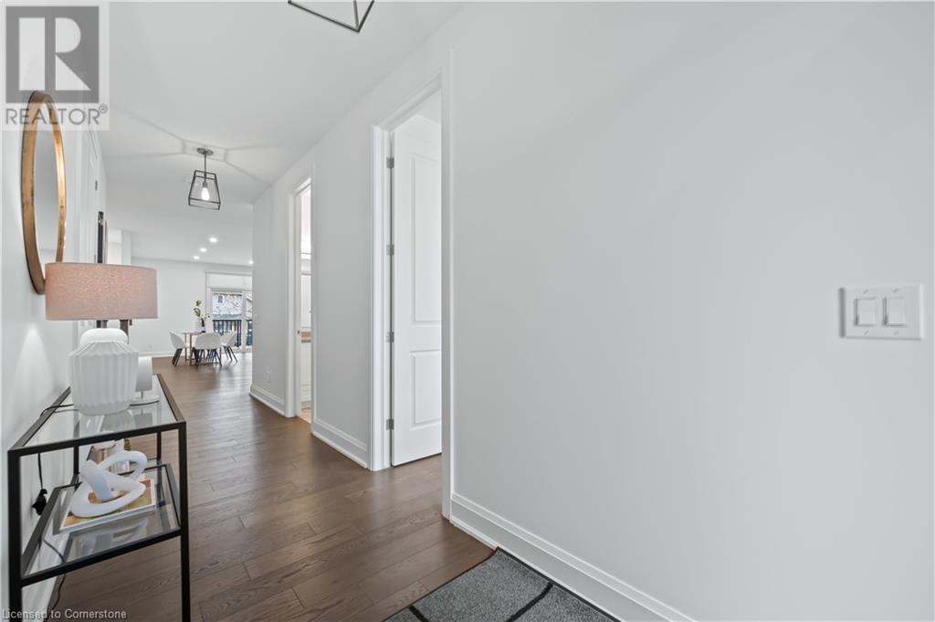 8838 Black Forest Crescent, Niagara Falls, Ontario  L2H 2Y6 - Photo 4 - 40687400