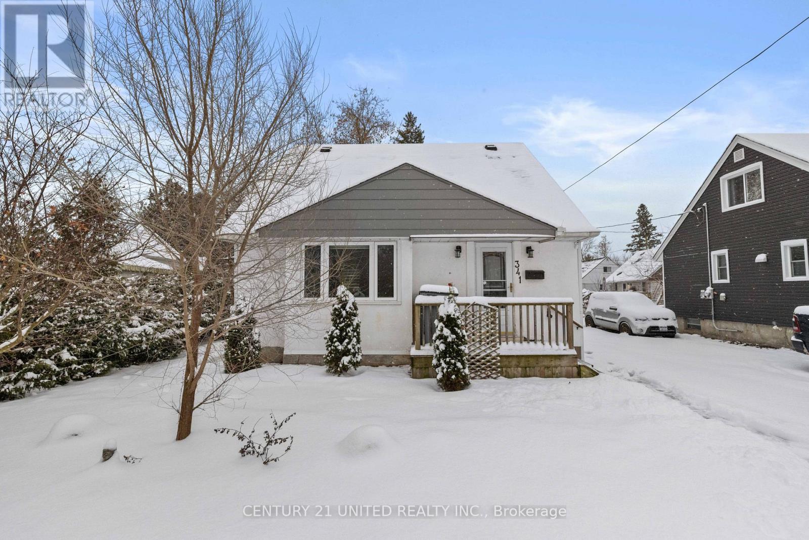 341 Welsh Street, Peterborough, Ontario  K9H 1K9 - Photo 2 - X11908490