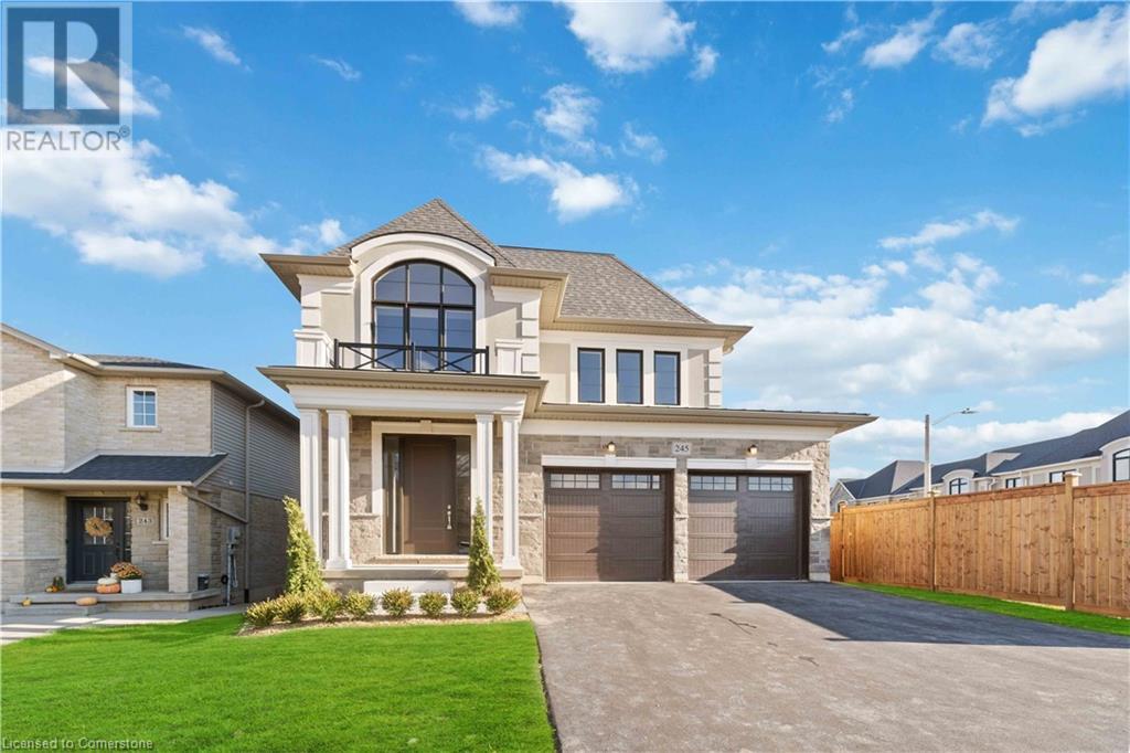 245 DICENZO Drive, Hamilton, Ontario