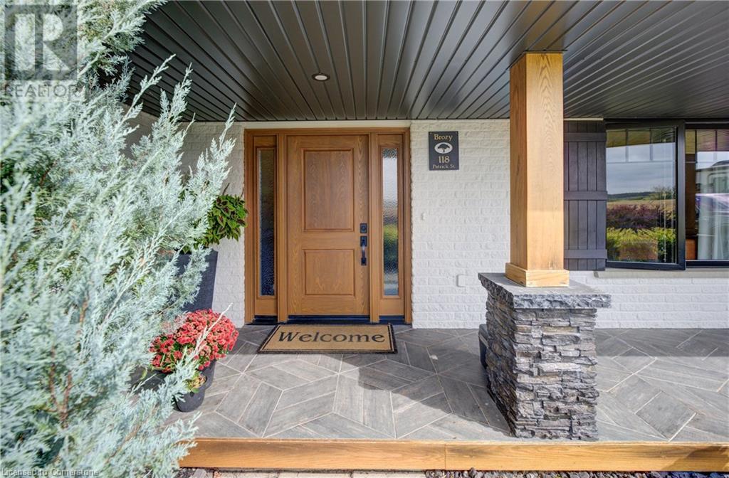 118 Patrick Street, North Perth, Ontario  N4W 0K7 - Photo 4 - 40682178