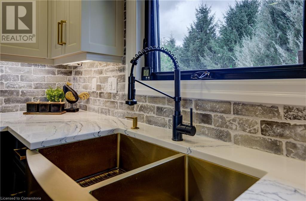 118 Patrick Street, North Perth, Ontario  N4W 0K7 - Photo 11 - 40682178