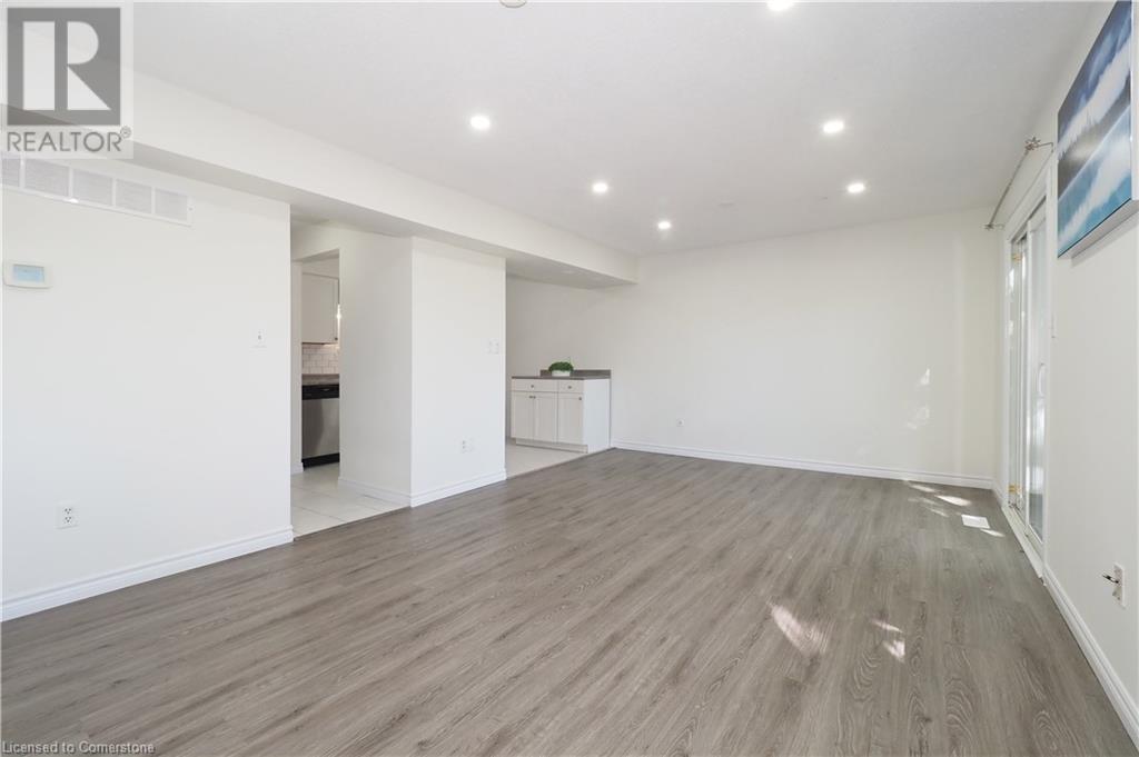 20 Paulander Drive Unit# 50, Kitchener, Ontario  N2M 5L4 - Photo 8 - 40687122