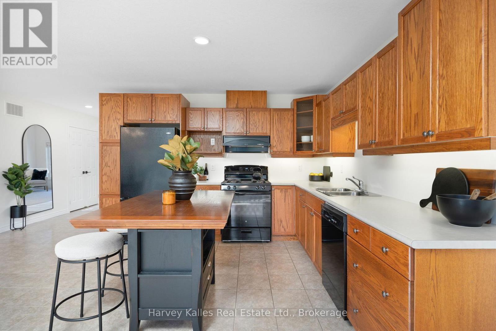 12 Chamberlain Crescent, Collingwood, Ontario  L9Y 0E3 - Photo 13 - S11908446