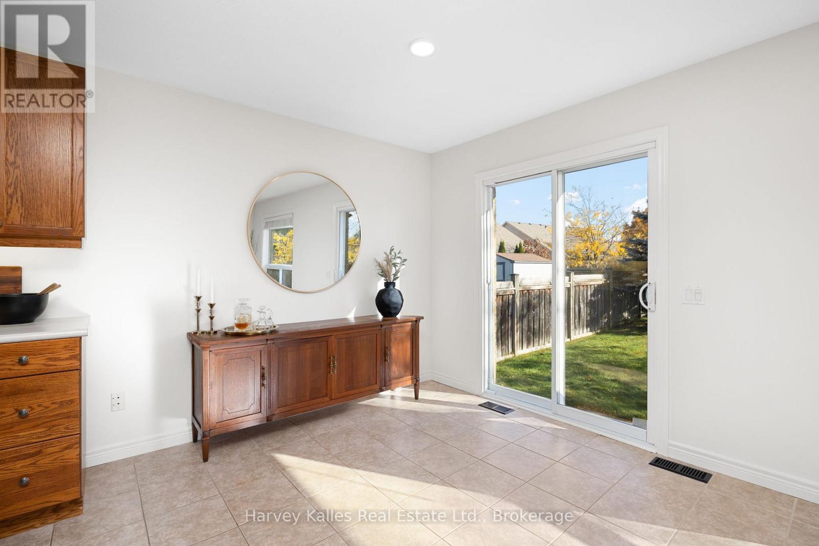 12 Chamberlain Crescent, Collingwood, Ontario  L9Y 0E3 - Photo 17 - S11908446