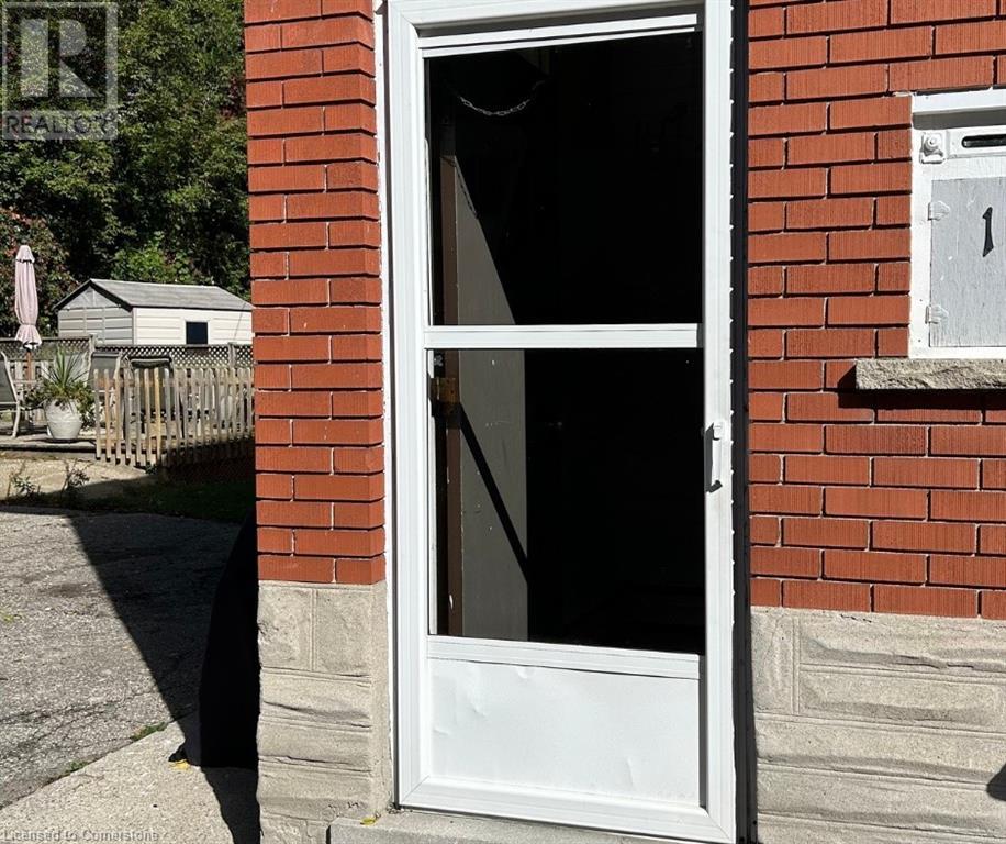 75 Cornell Avenue Unit# 2, Kitchener, Ontario  N2G 3E5 - Photo 2 - 40687812