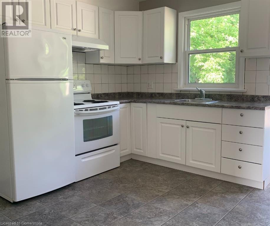 75 Cornell Avenue Unit# 2, Kitchener, Ontario  N2G 3E5 - Photo 4 - 40687812