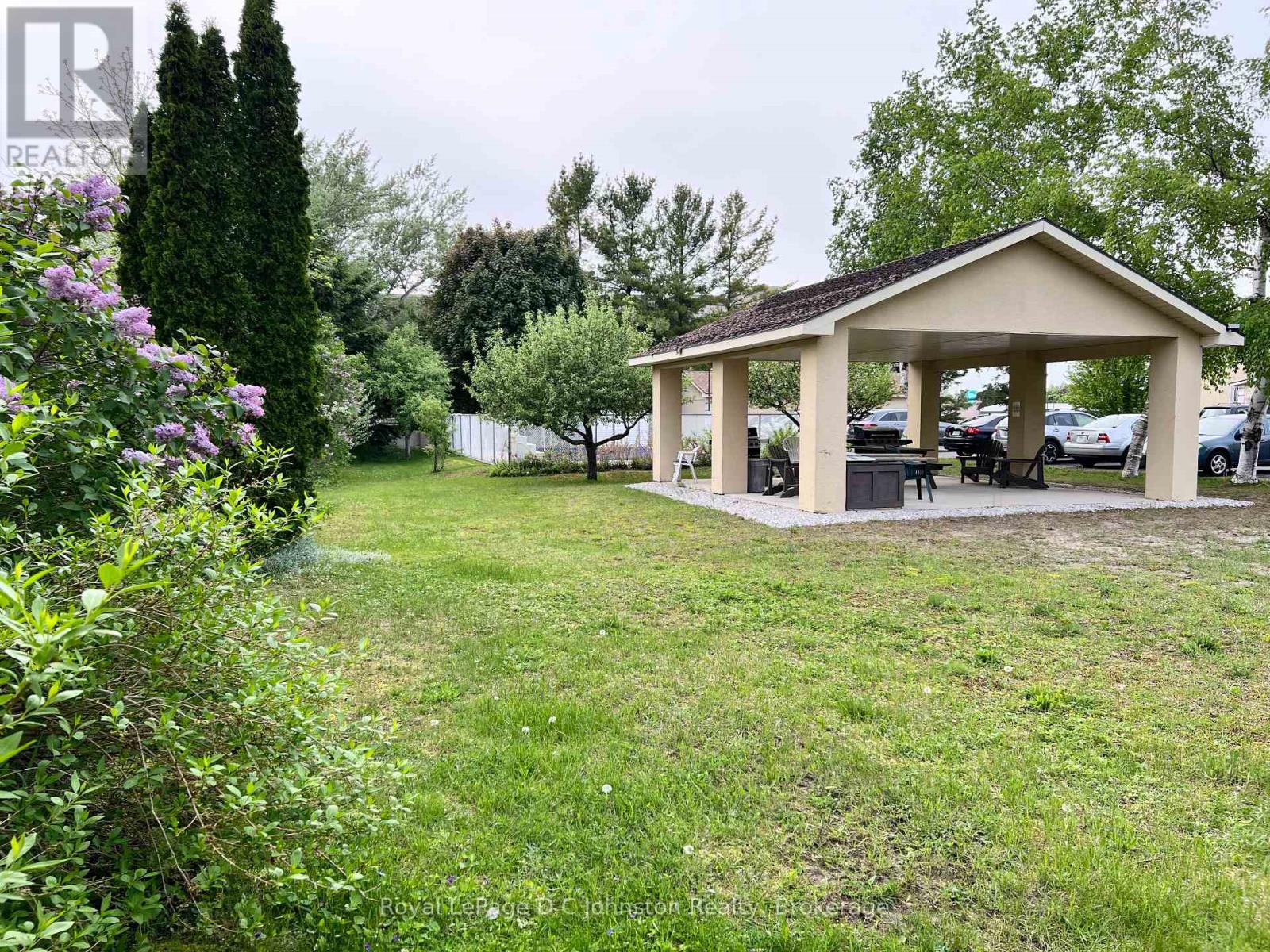 101 - 229 Adelaide Street, Saugeen Shores, Ontario  N0H 2L0 - Photo 8 - X11908410