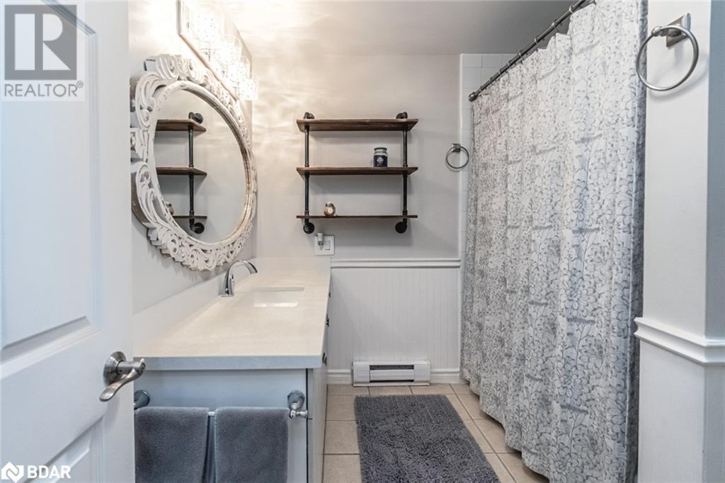 131 Clapperton Street Unit# 303, Barrie, Ontario  L4M 3G3 - Photo 9 - 40687687