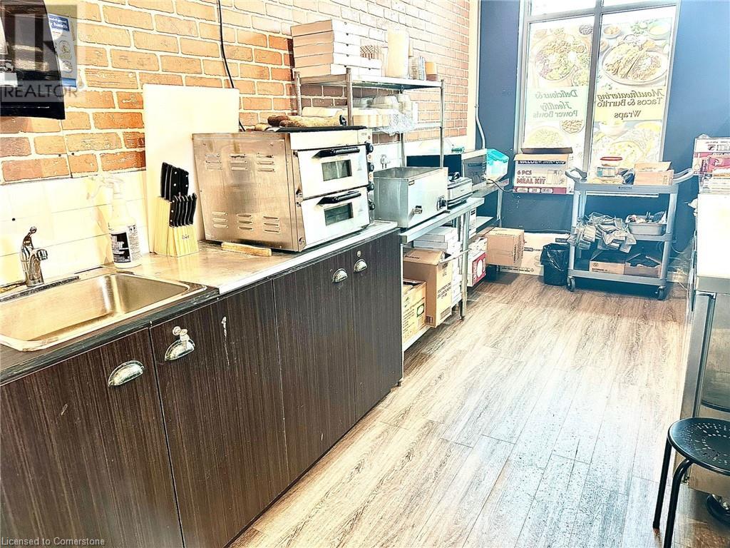 725 Coronation Boulevard Unit# B7, Cambridge, Ontario  N1R 7S9 - Photo 7 - 40687424