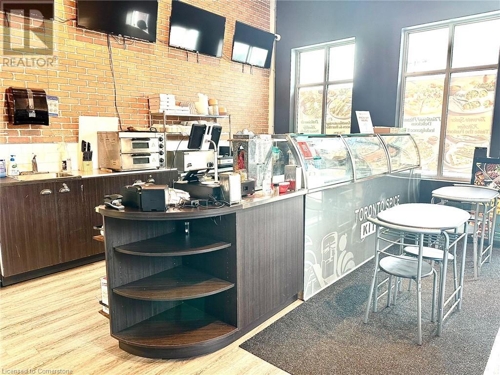 725 Coronation Boulevard Unit# B7, Cambridge, Ontario  N1R 7S9 - Photo 6 - 40687424