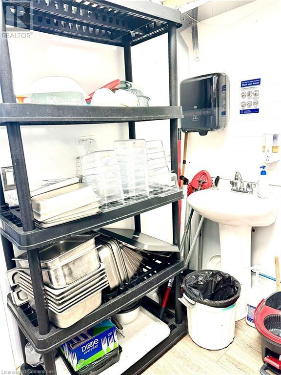 725 Coronation Boulevard Unit# B7, Cambridge, Ontario  N1R 7S9 - Photo 17 - 40687424