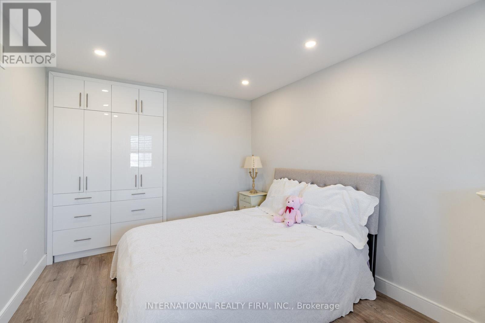 67 Rosanna Crescent, Vaughan, Ontario  L6A 3E3 - Photo 21 - N11908434
