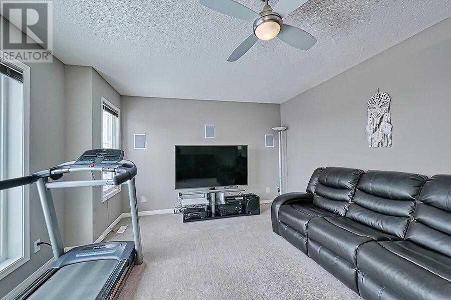 200 Saddlecrest Way Ne, Calgary, Alberta  T3J 5N2 - Photo 24 - A2185106