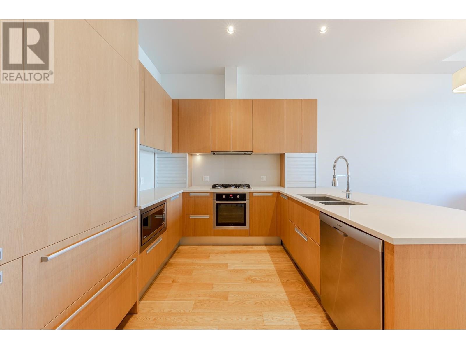236 W 1st Avenue, Vancouver, British Columbia V5Y 3T2 - Photo 6 - R2913629