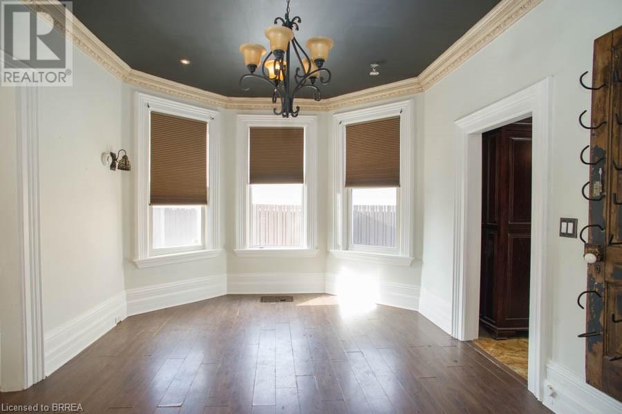 40 Arthur Street, Brantford, Ontario  N3S 3H5 - Photo 8 - 40687394