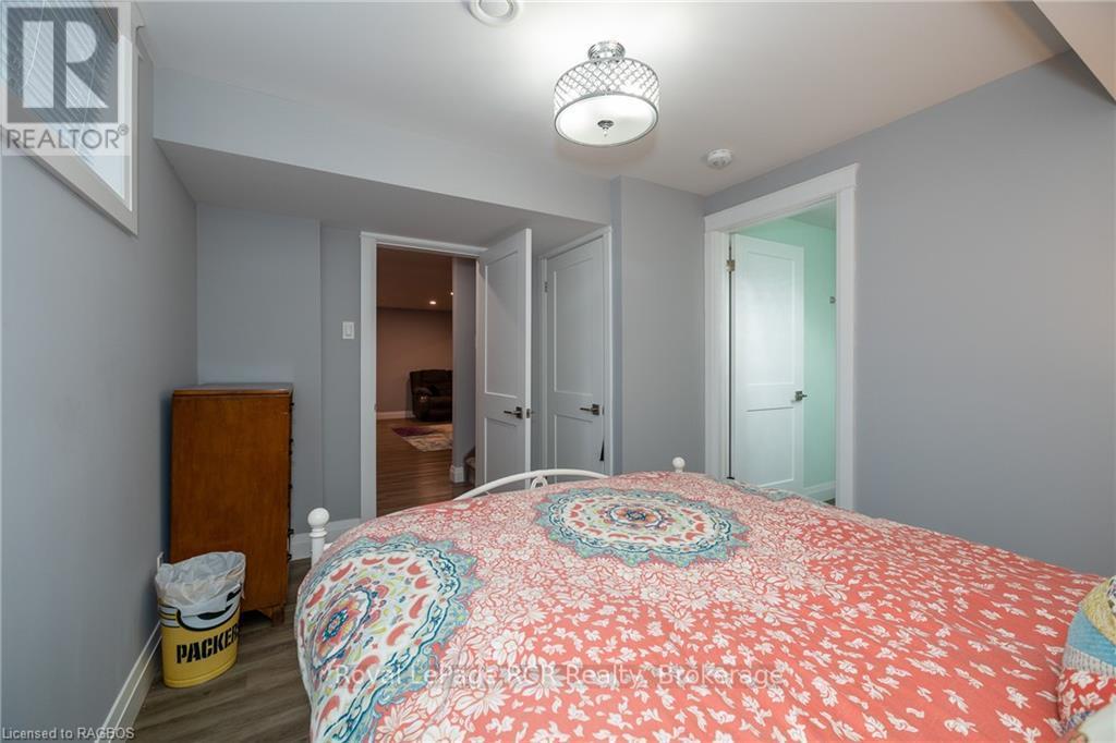 133 Hawthorn Crescent, Georgian Bluffs, Ontario  N0H 1S0 - Photo 36 - X10848613