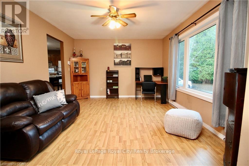 12 Nicholas Street, Northern Bruce Peninsula, Ontario  N0G 2R0 - Photo 11 - X10875748