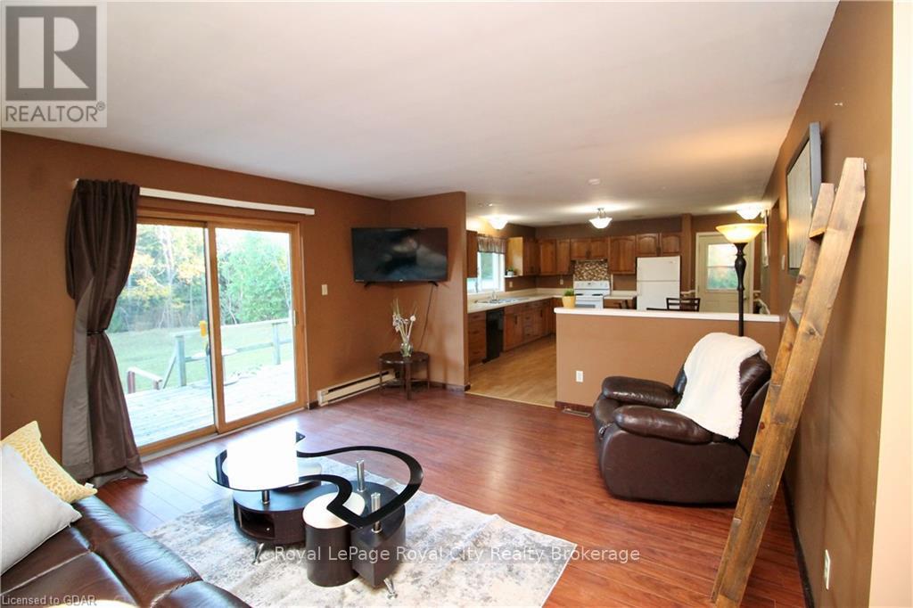 12 Nicholas Street, Northern Bruce Peninsula, Ontario  N0G 2R0 - Photo 6 - X10875748