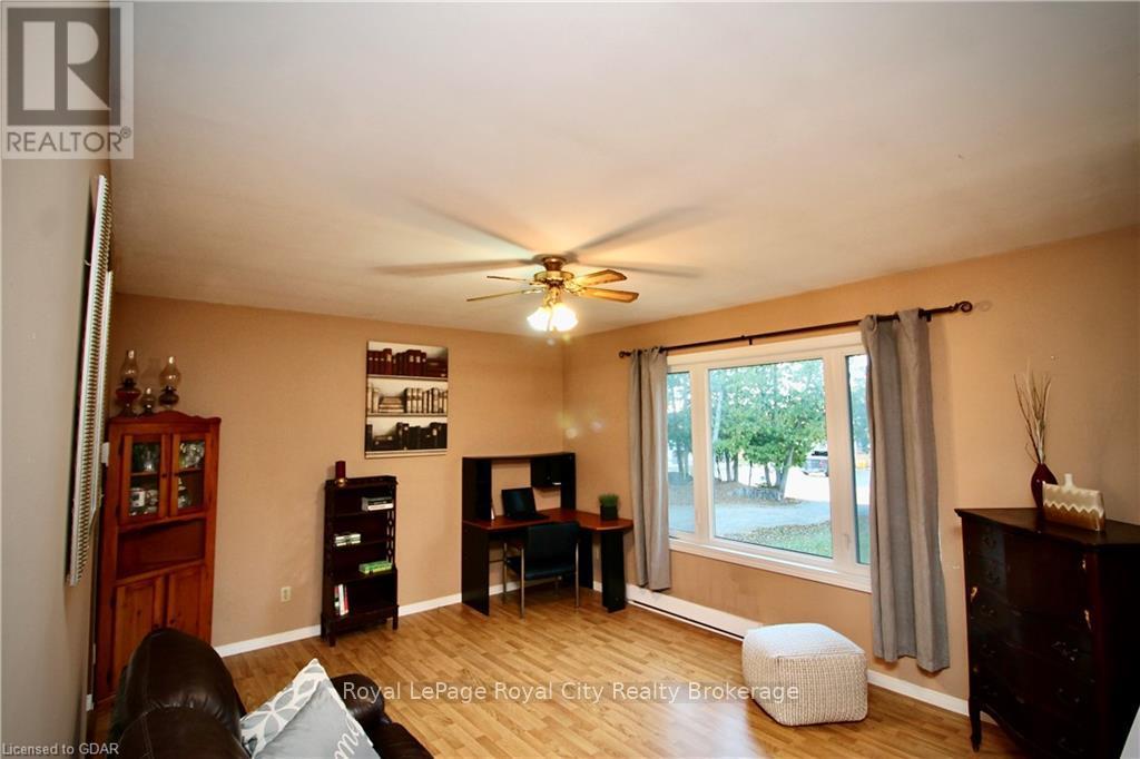 12 Nicholas Street, Northern Bruce Peninsula, Ontario  N0G 2R0 - Photo 9 - X10875748