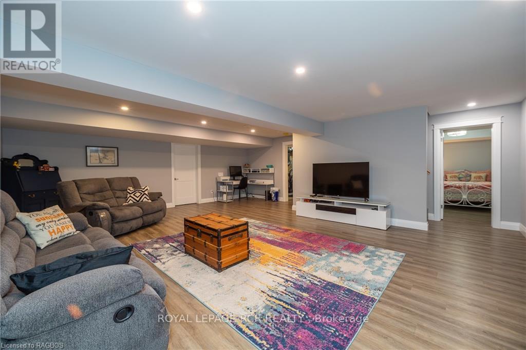 133 Hawthorn Crescent, Georgian Bluffs, Ontario  N0H 1S0 - Photo 33 - X11898878