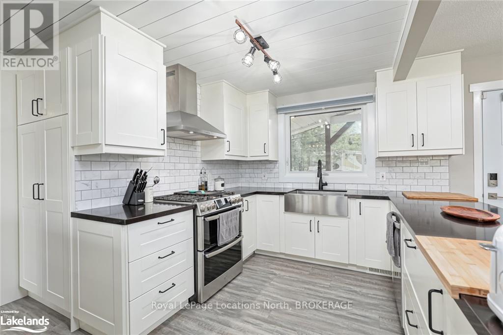 1628 River Road W, Wasaga Beach, Ontario  L9Z 2S3 - Photo 10 - S10440443