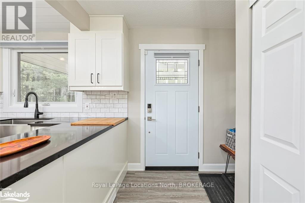 1628 River Road W, Wasaga Beach, Ontario  L9Z 2S3 - Photo 7 - S10440443