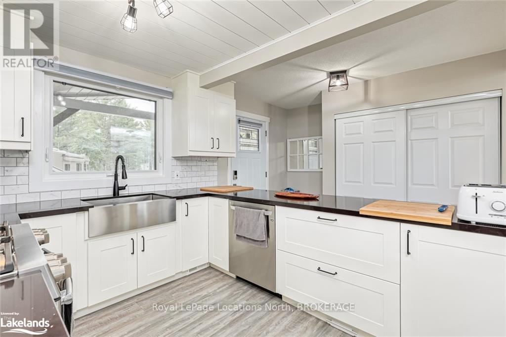 1628 River Road W, Wasaga Beach, Ontario  L9Z 2S3 - Photo 9 - S10440443