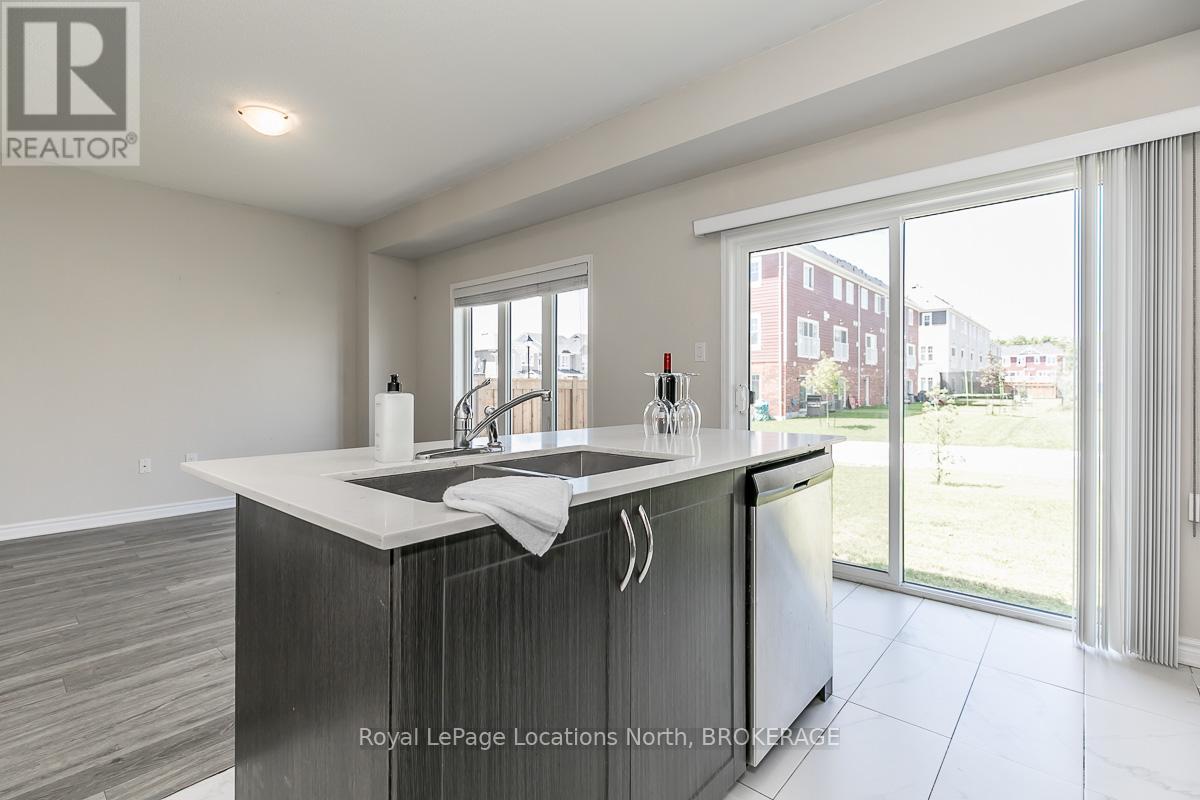 7 Sandhill Crane Drive, Wasaga Beach, Ontario  L9Z 0J5 - Photo 17 - S11905121