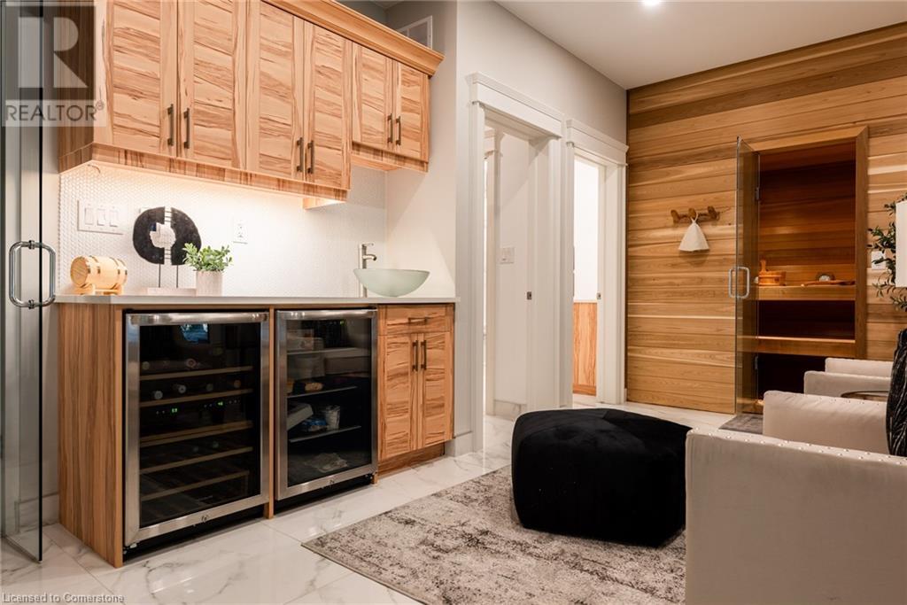 908 Bishop Place, Hamilton, Ontario  L9G 1N1 - Photo 11 - 40685555