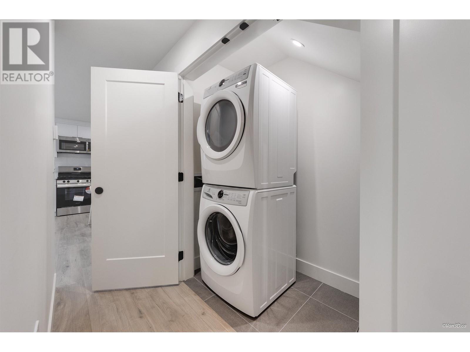 4230 Napier Street, Burnaby, British Columbia  V5C 3G6 - Photo 31 - R2952585