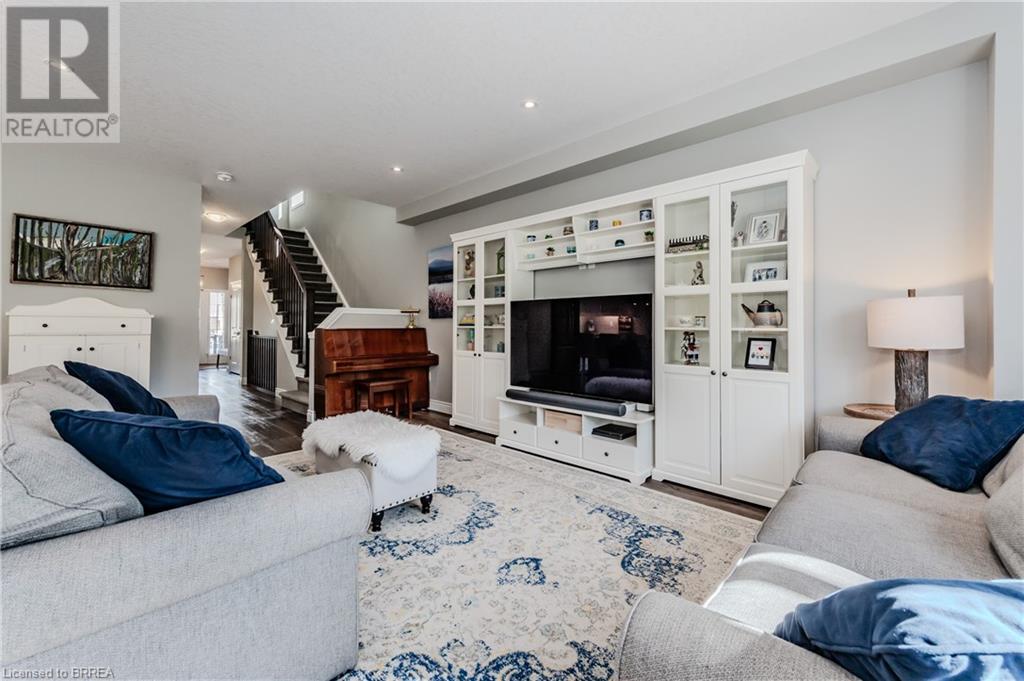 842 Robert Ferrie Drive, Kitchener, Ontario  N2R 0B9 - Photo 12 - 40687365