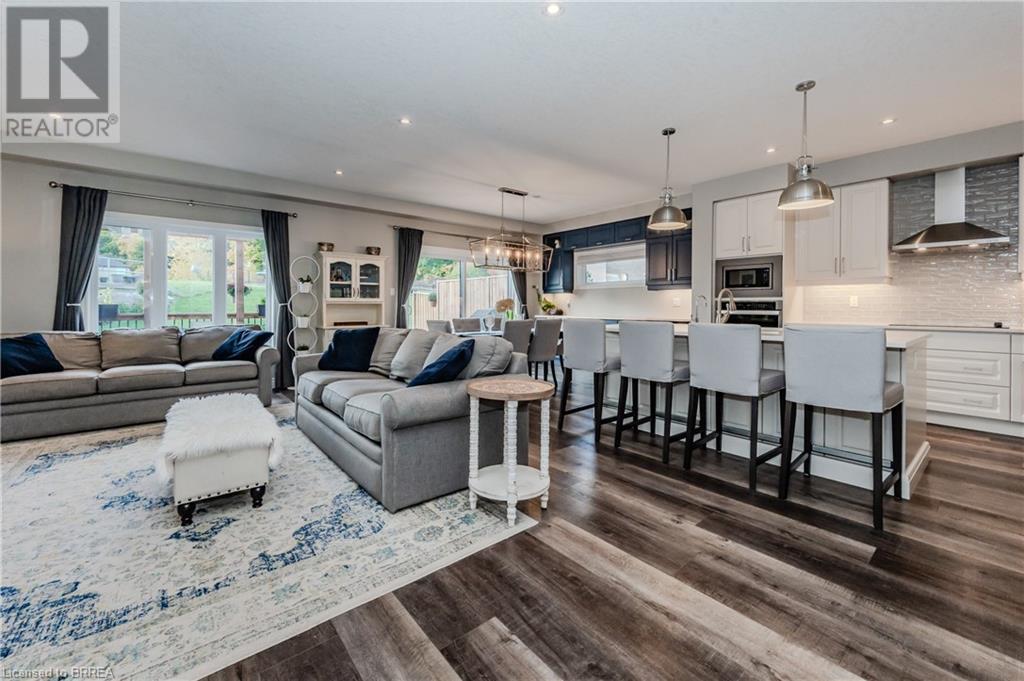 842 Robert Ferrie Drive, Kitchener, Ontario  N2R 0B9 - Photo 9 - 40687365