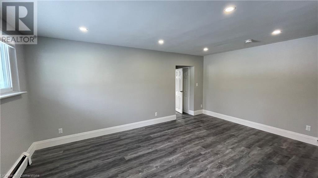 410 Hazel Street Unit# 104, Waterloo, Ontario  N2L 3P8 - Photo 5 - 40687856