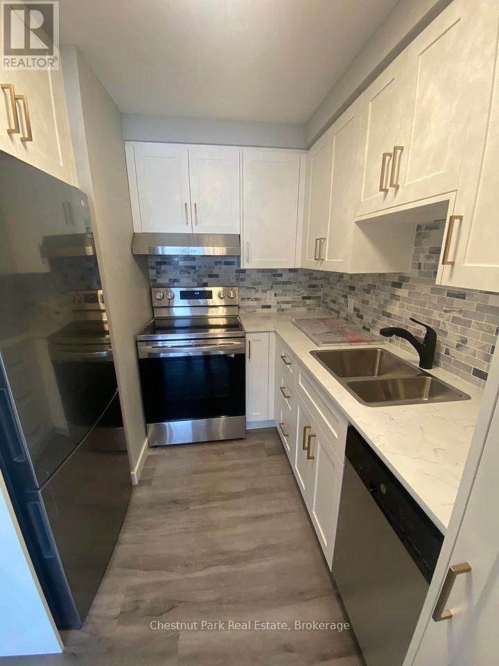 11 - 25 SECOND STREET, Gravenhurst, Ontario