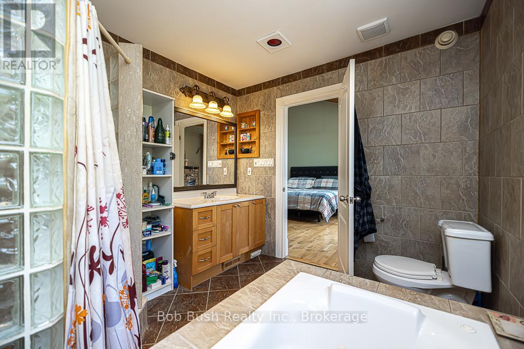 2059 Upper Big Chute Road, Severn, Ontario  L0K 1E0 - Photo 23 - S10438494