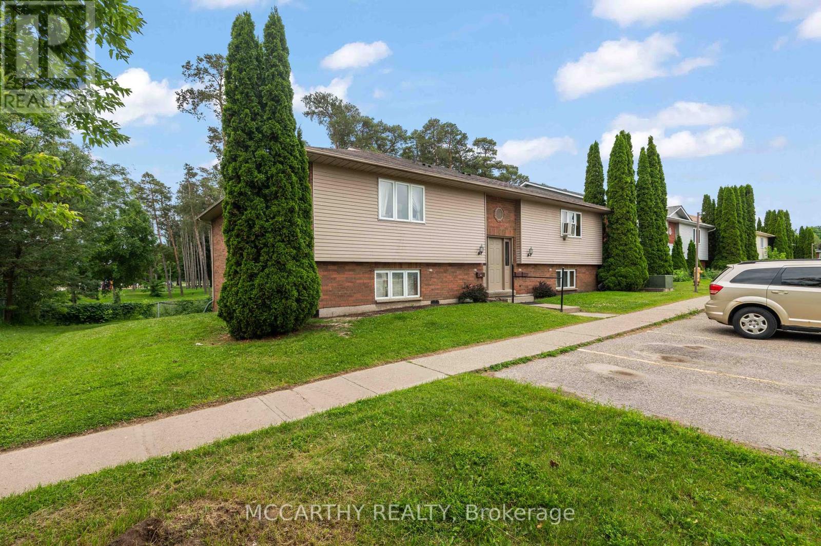 Property at H - 50 THIRD STREET image 2