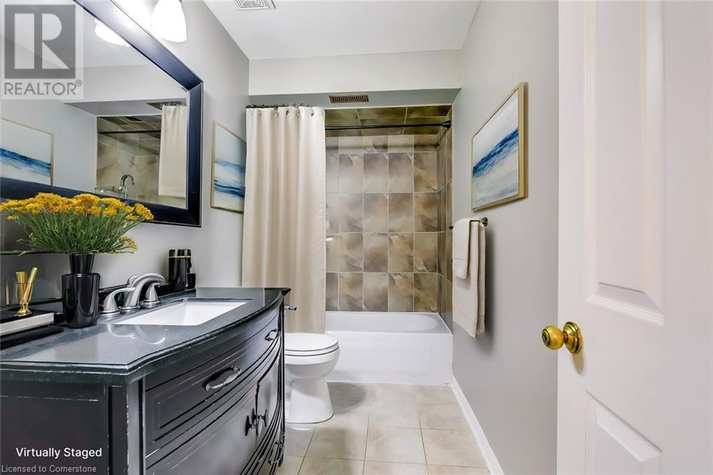 62 Third Line Unit# Lower, Oakville, Ontario  L6L 3Z5 - Photo 9 - 40687849