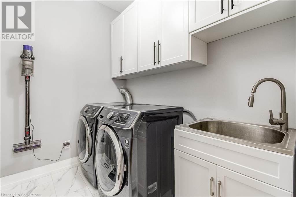 88 Mcknight Avenue, Waterdown, Ontario  L8B 0T8 - Photo 18 - 40687808