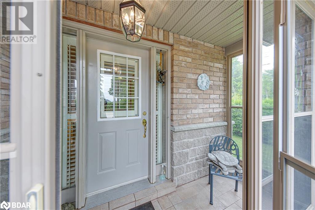 1104 Alfred Street, Innisfil, Ontario  L0L 1C0 - Photo 4 - 40687437