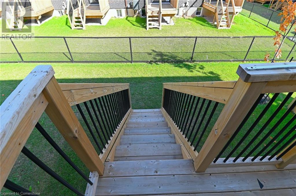 12 Roper Place, Kitchener, Ontario  N2R 1R2 - Photo 36 - 40687908