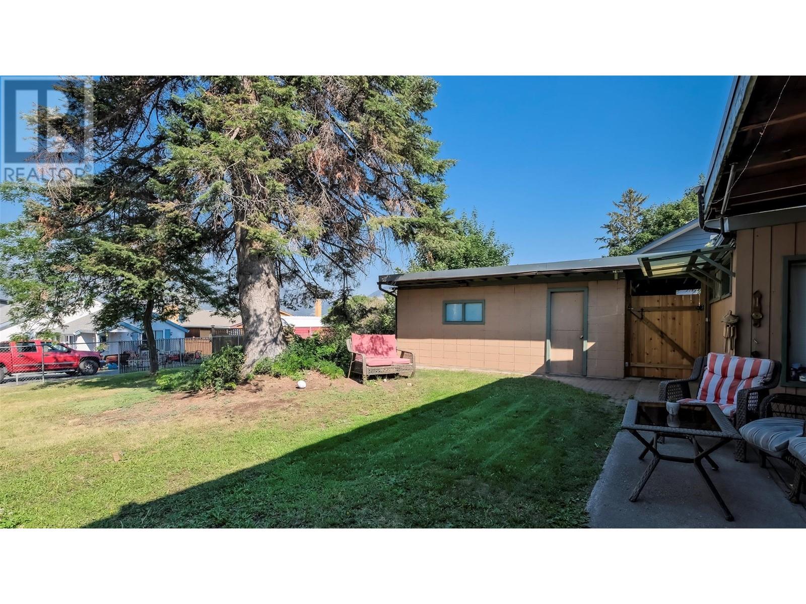 701 Ross Avenue, Penticton, British Columbia  V2A 3A5 - Photo 31 - 10331200