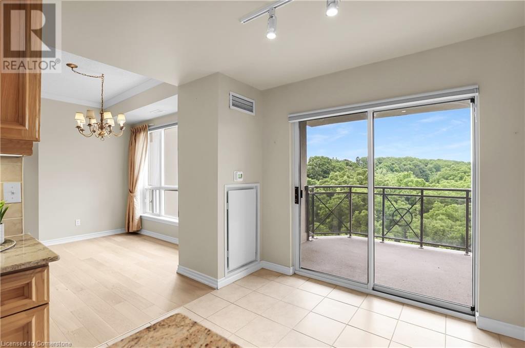 3000 Creekside Drive Unit# 807, Dundas, Ontario  L9H 7S8 - Photo 11 - 40686439