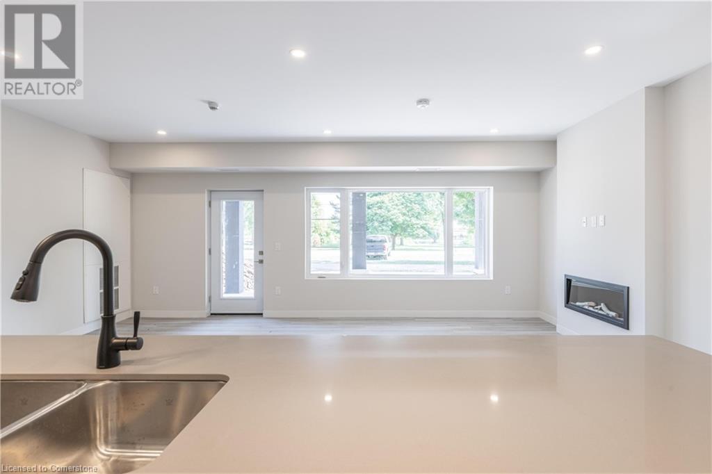 123 Lincoln Street Unit# 110, Welland, Ontario  L3C 6P8 - Photo 6 - 40681282