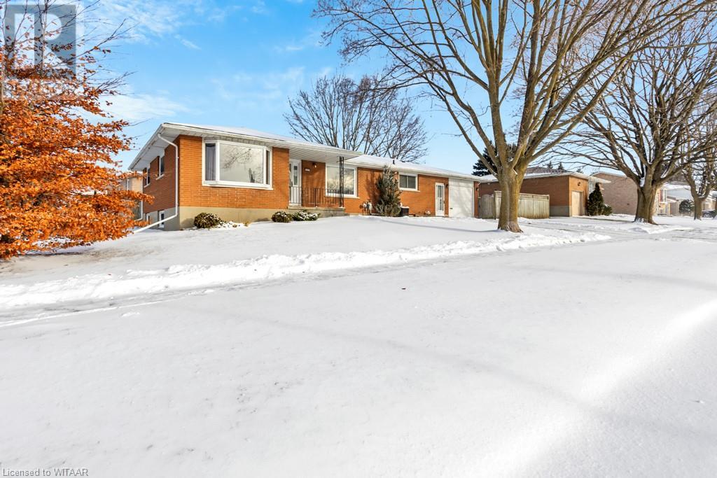 727 Gladstone Drive, Woodstock, Ontario  N4S 5T1 - Photo 3 - 40687922