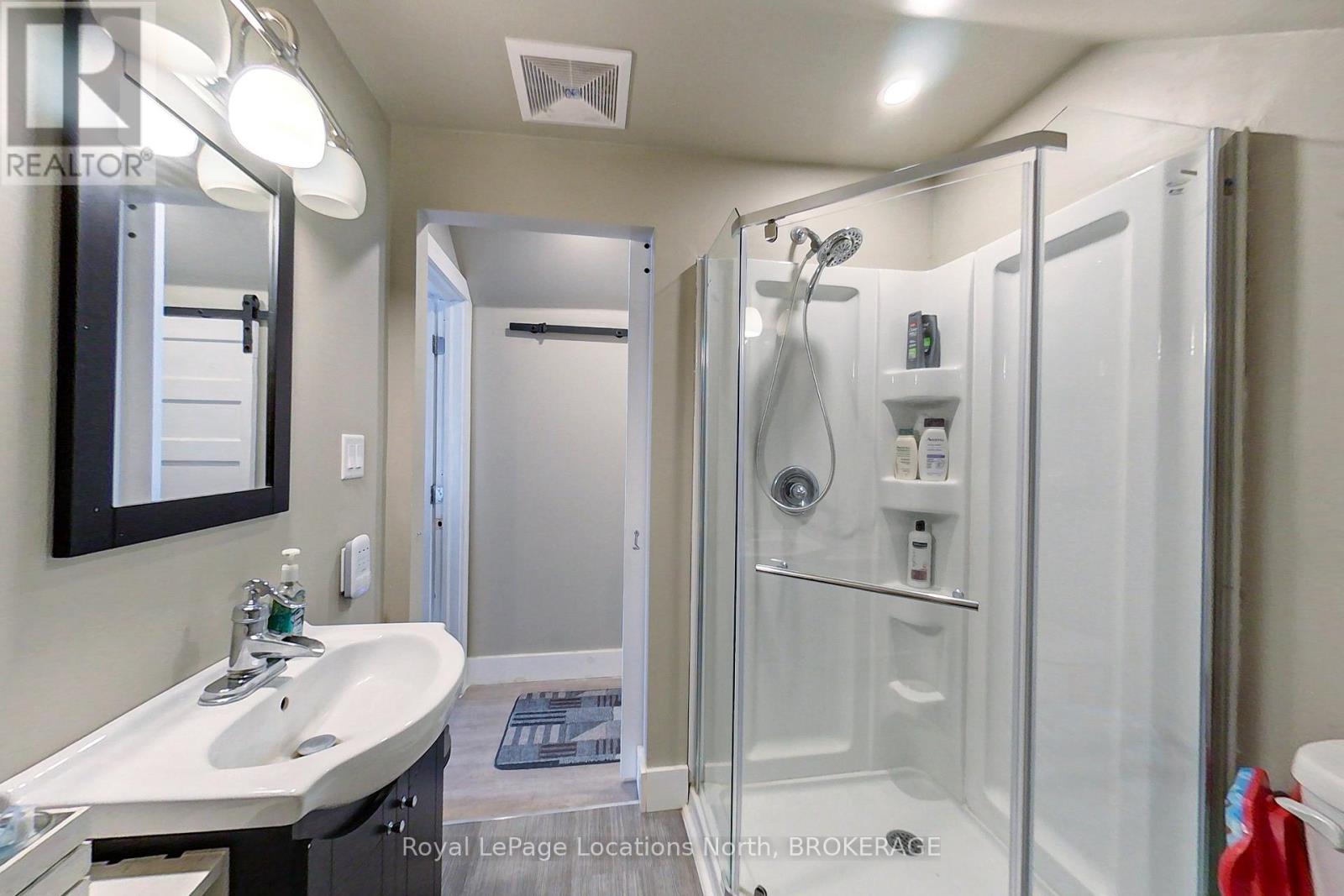 6176 21 22  Nottawasaga Sdrd, Clearview, Ontario  L0M 1S0 - Photo 14 - S11822896