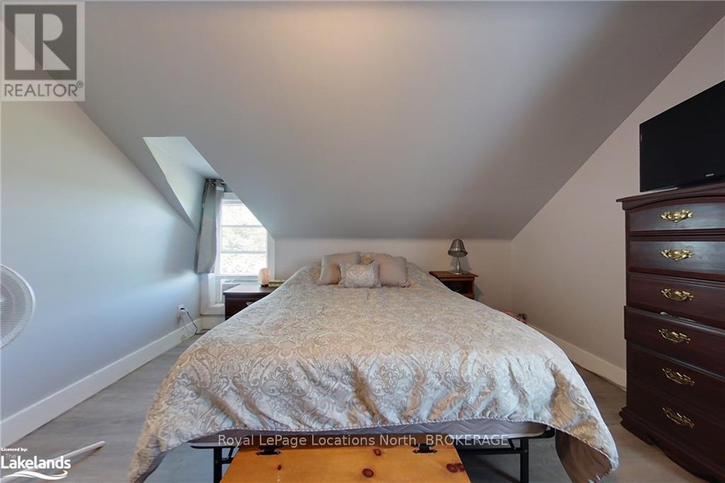 6176 21 22  Nottawasaga Sdrd, Clearview, Ontario  L0M 1S0 - Photo 21 - S11822896