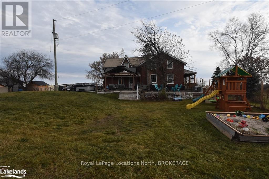 6176 21 22  Nottawasaga Sdrd, Clearview, Ontario  L0M 1S0 - Photo 29 - S11822896