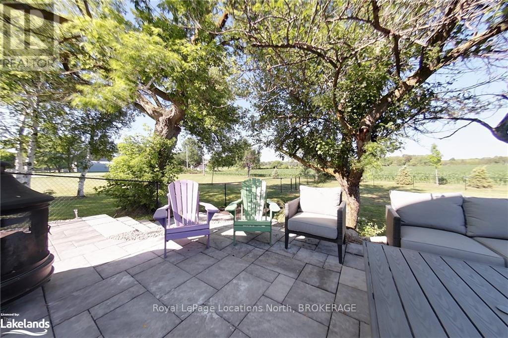 6176 21 22  Nottawasaga Sdrd, Clearview, Ontario  L0M 1S0 - Photo 8 - S11822896