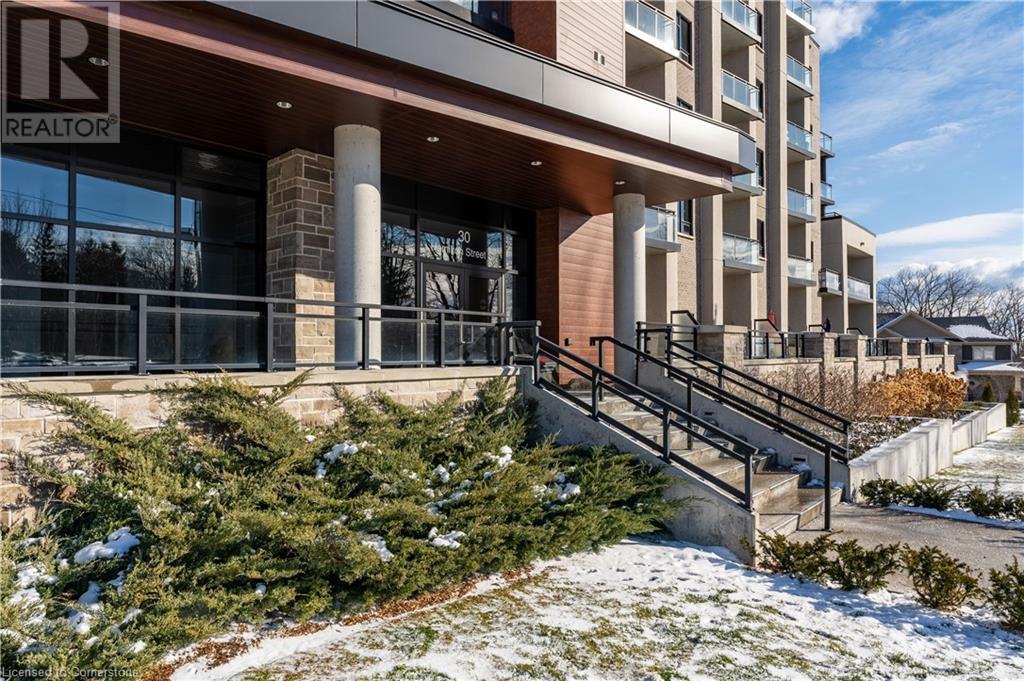 30 Hamilton Street S Unit# 503, Waterdown, Ontario  L8B 1V8 - Photo 3 - 40687911